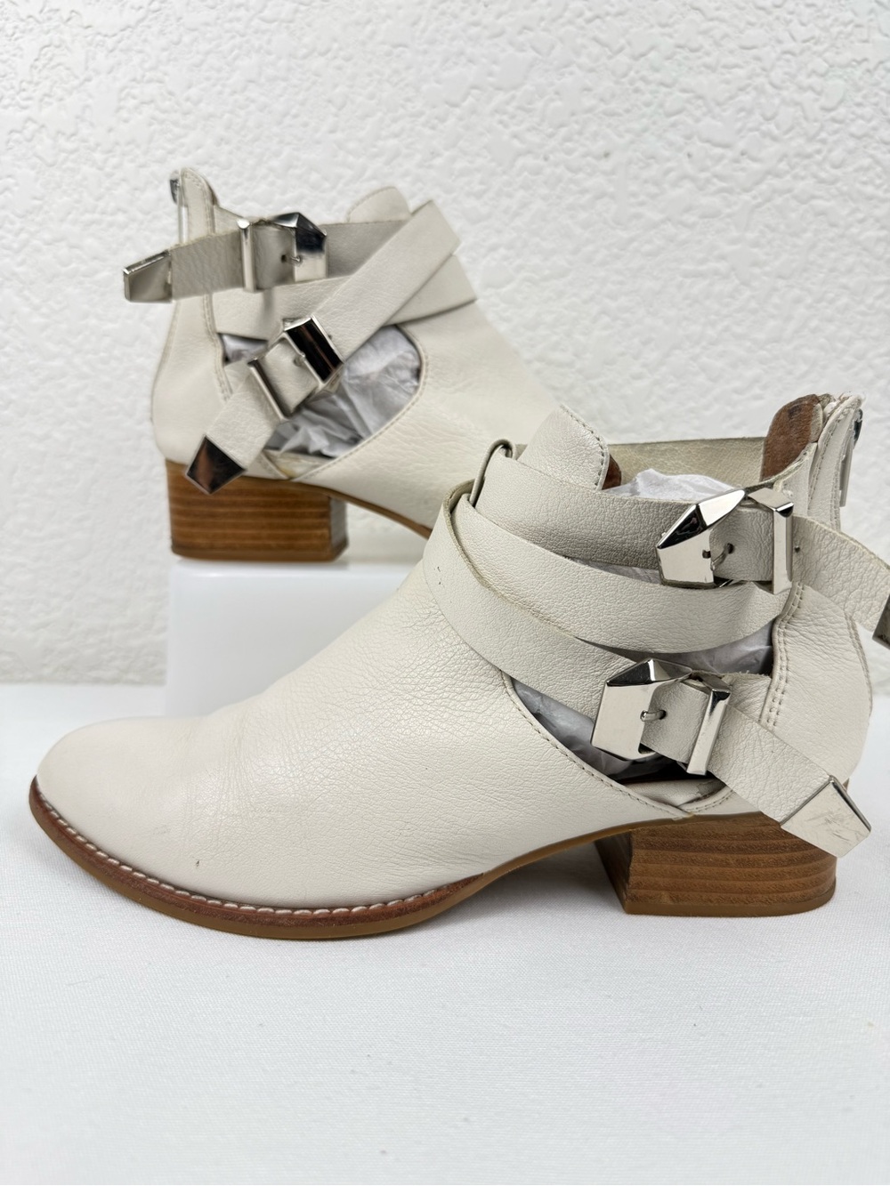 Jeffrey Campbell Everly | Handmade Ibiza | White Leather Booties | Women's 8.5